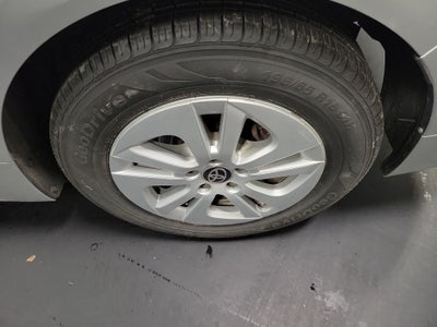 2016 Toyota Prius Two