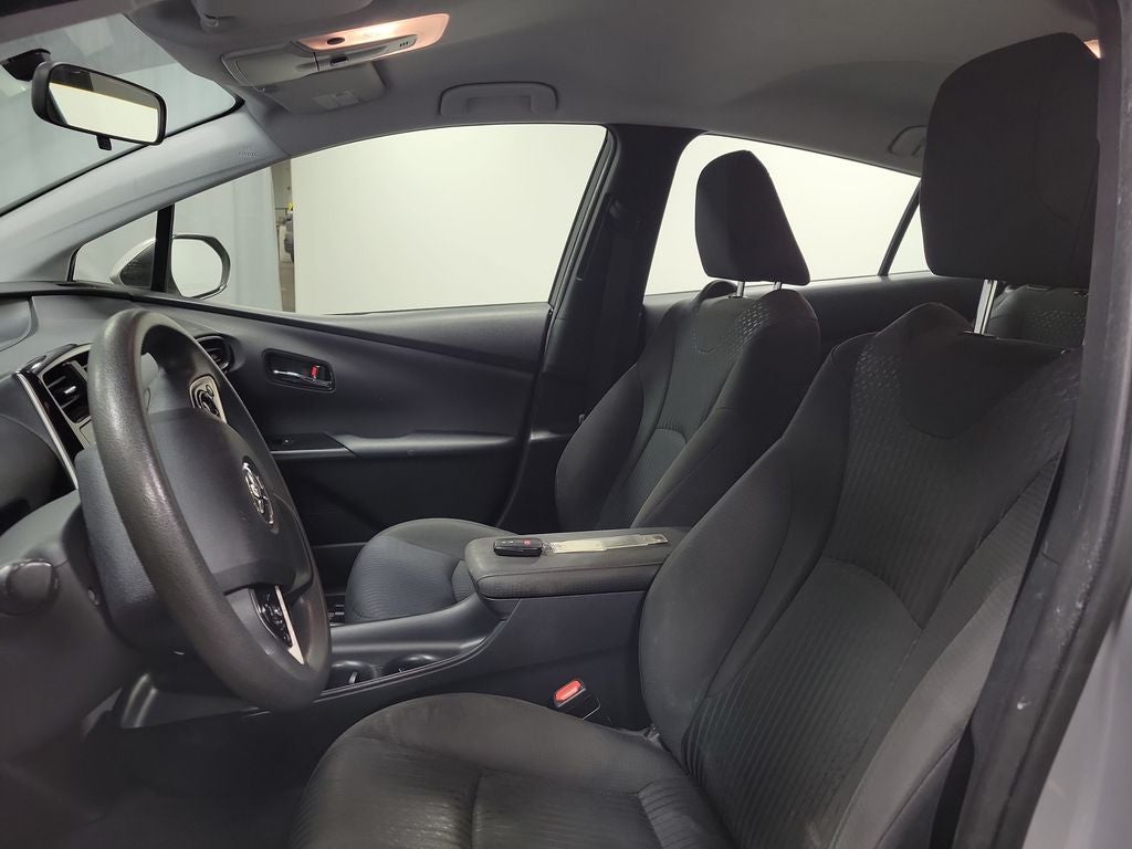 2016 Toyota Prius Two
