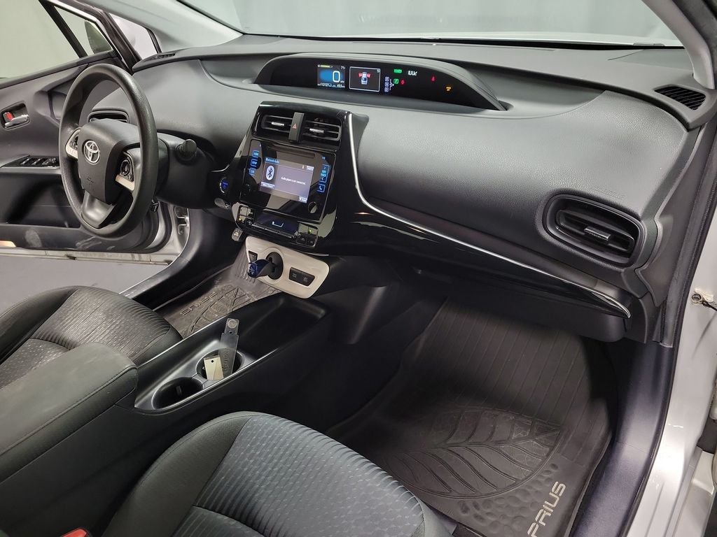 2016 Toyota Prius Two