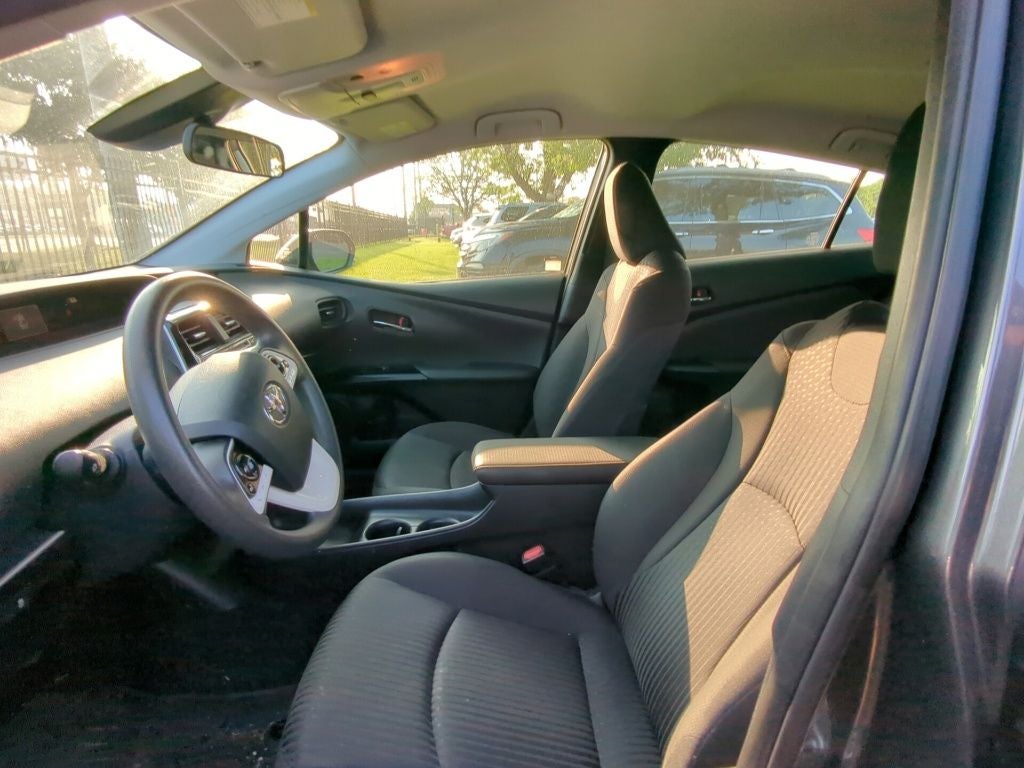 2017 Toyota Prius Two