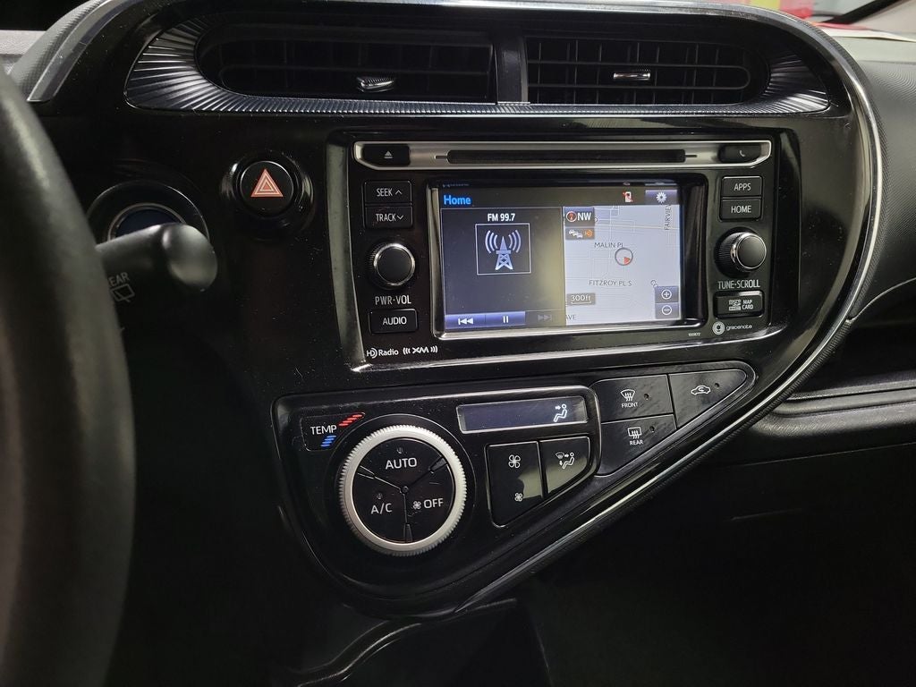 2019 Toyota Prius c LE