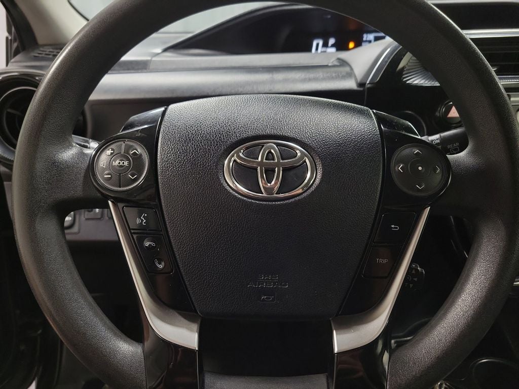 2019 Toyota Prius c LE