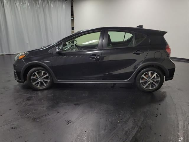 2019 Toyota Prius c LE
