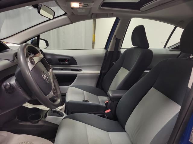 2014 Toyota Prius c Three