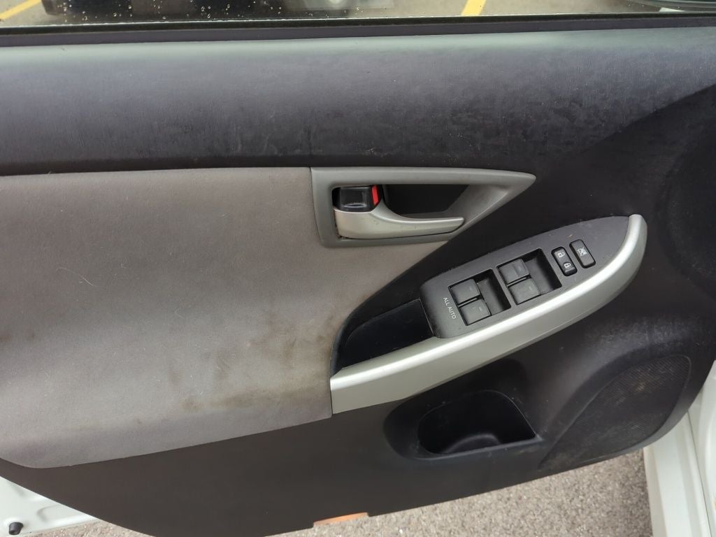 2014 Toyota Prius Two