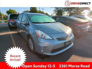 2013 Toyota Prius v Two