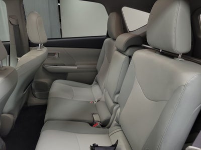 2013 Toyota Prius v Five