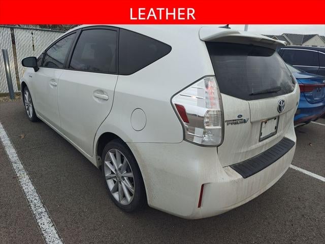 2013 Toyota Prius v Five