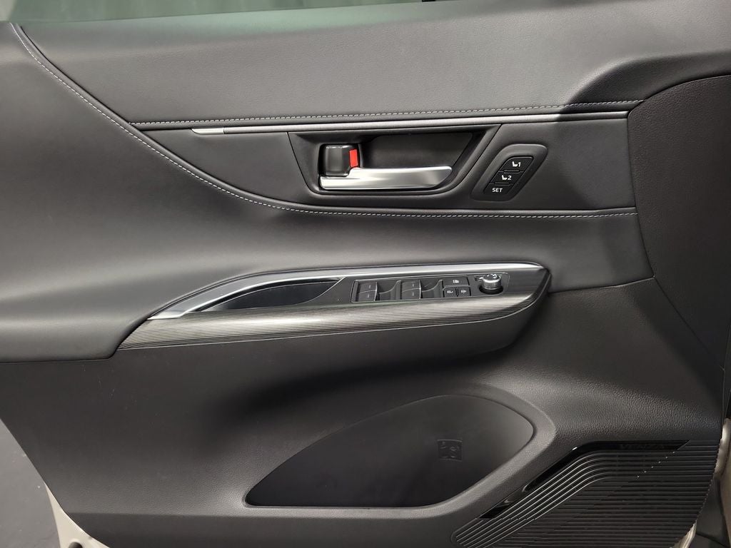 2023 Toyota Venza Limited