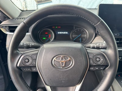 2023 Toyota Venza XLE