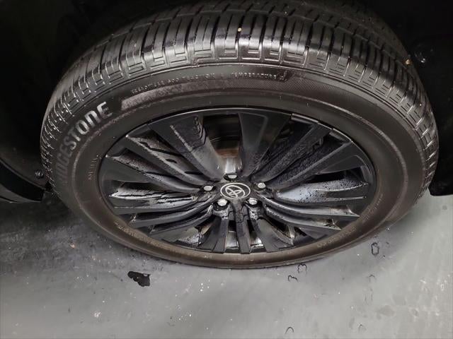 2023 Toyota Venza Nightshade