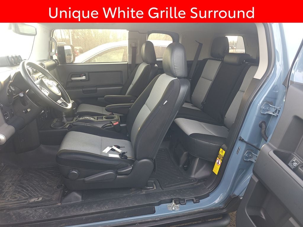 2014 Toyota FJ Cruiser Base