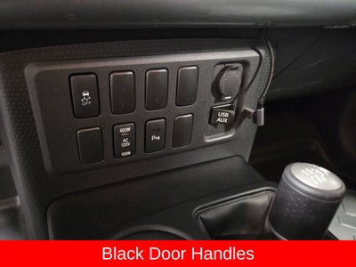 2014 Toyota FJ Cruiser Base