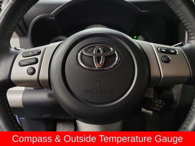 2014 Toyota FJ Cruiser Base