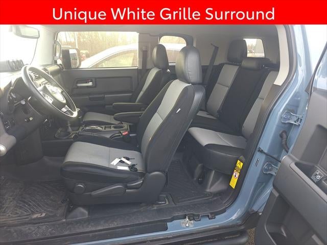 2014 Toyota FJ Cruiser Base