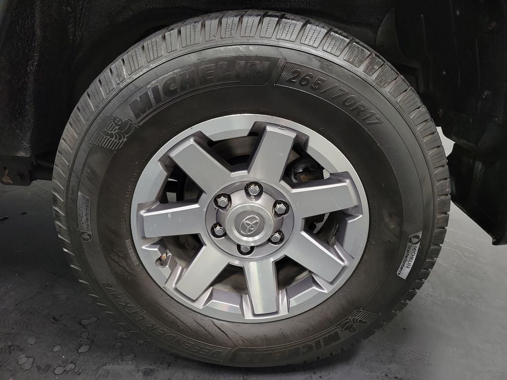 2014 Toyota FJ Cruiser Base