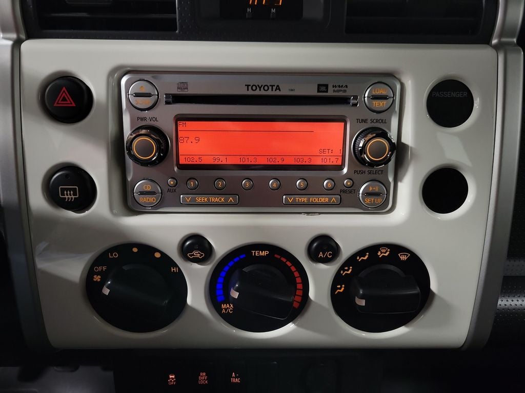 2014 Toyota FJ Cruiser Base