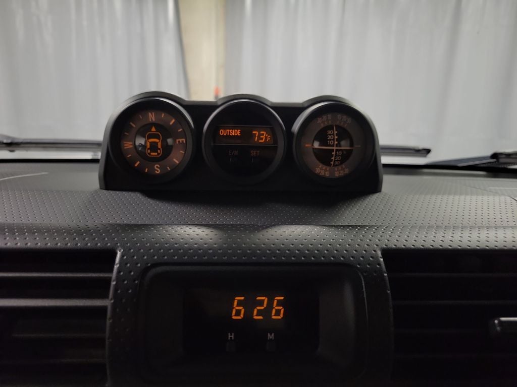 2014 Toyota FJ Cruiser Base