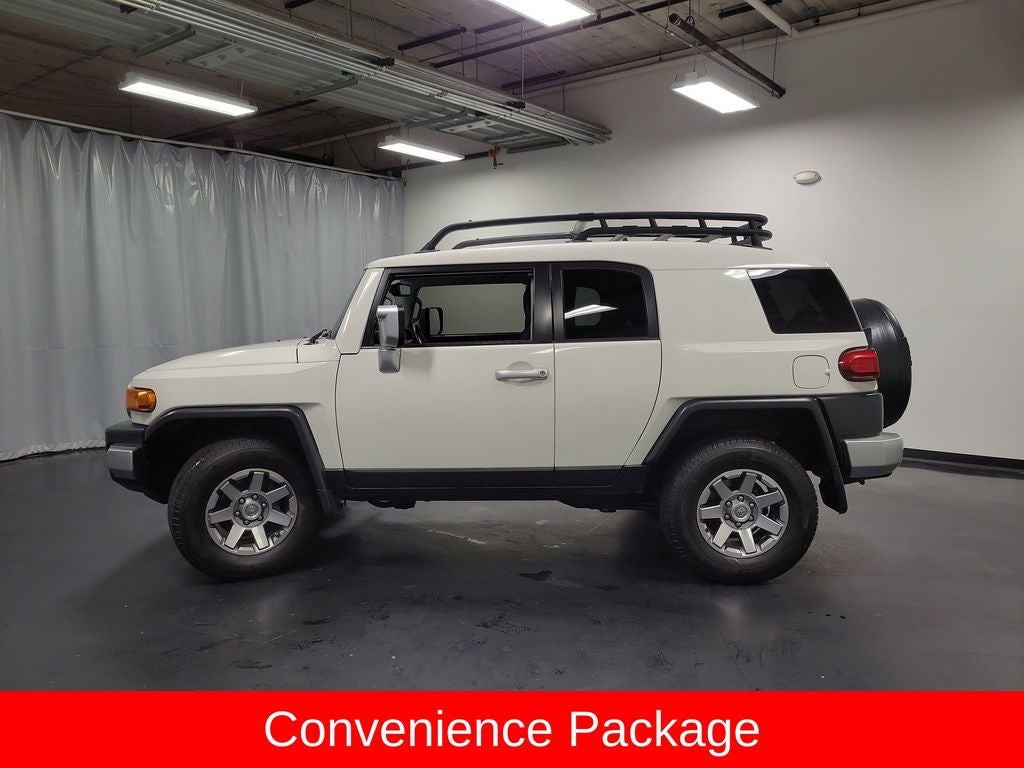 2014 Toyota FJ Cruiser Base