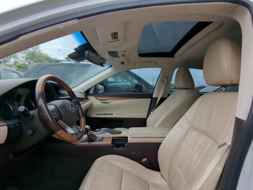 2018 Lexus ES 300h