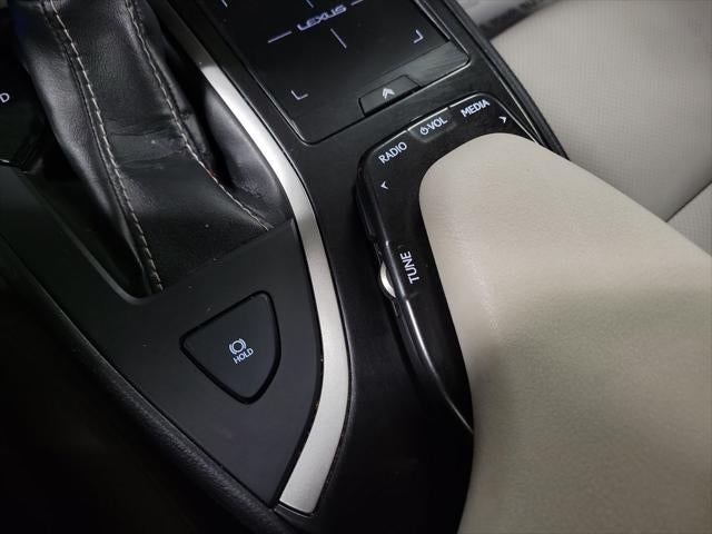 2019 Lexus UX 200 Base