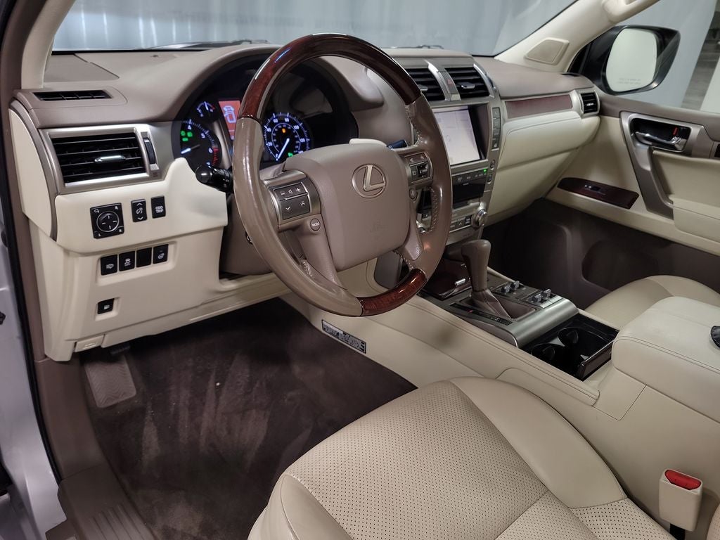 2016 Lexus GX 460 Luxury