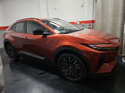 2026 Toyota C-HR XSE
