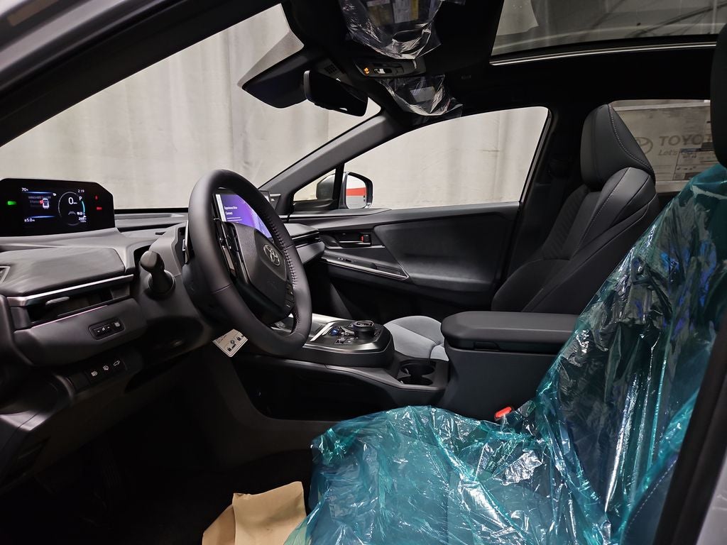 2026 Toyota C-HR XSE