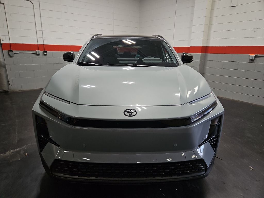 2026 Toyota C-HR XSE
