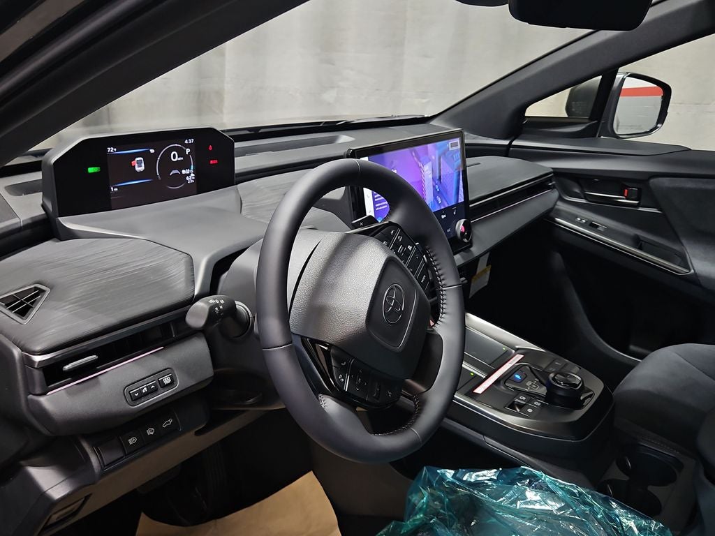2026 Toyota C-HR XSE