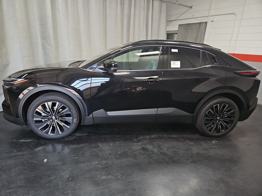 2026 Toyota C-HR XSE