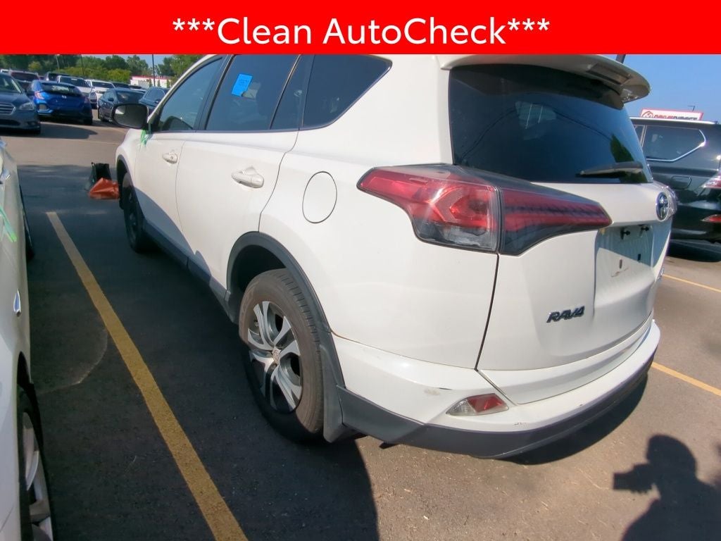 2018 Toyota RAV4 LE