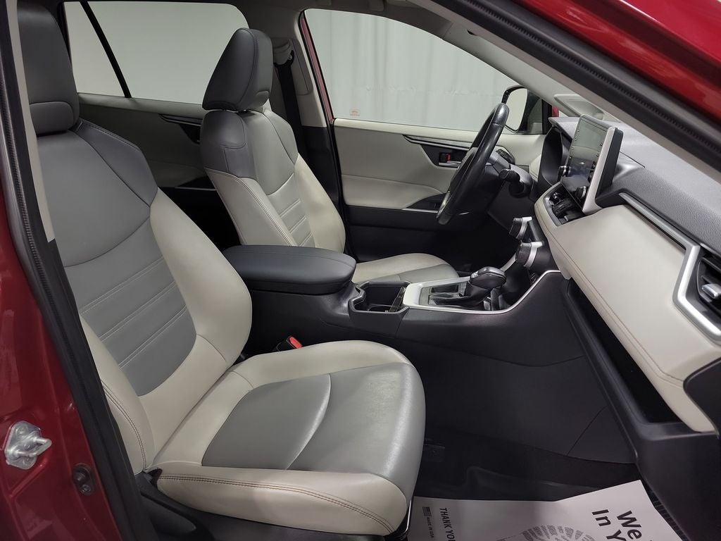 2022 Toyota RAV4 XLE Premium