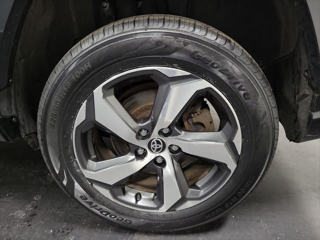 2021 Toyota RAV4 Prime SE