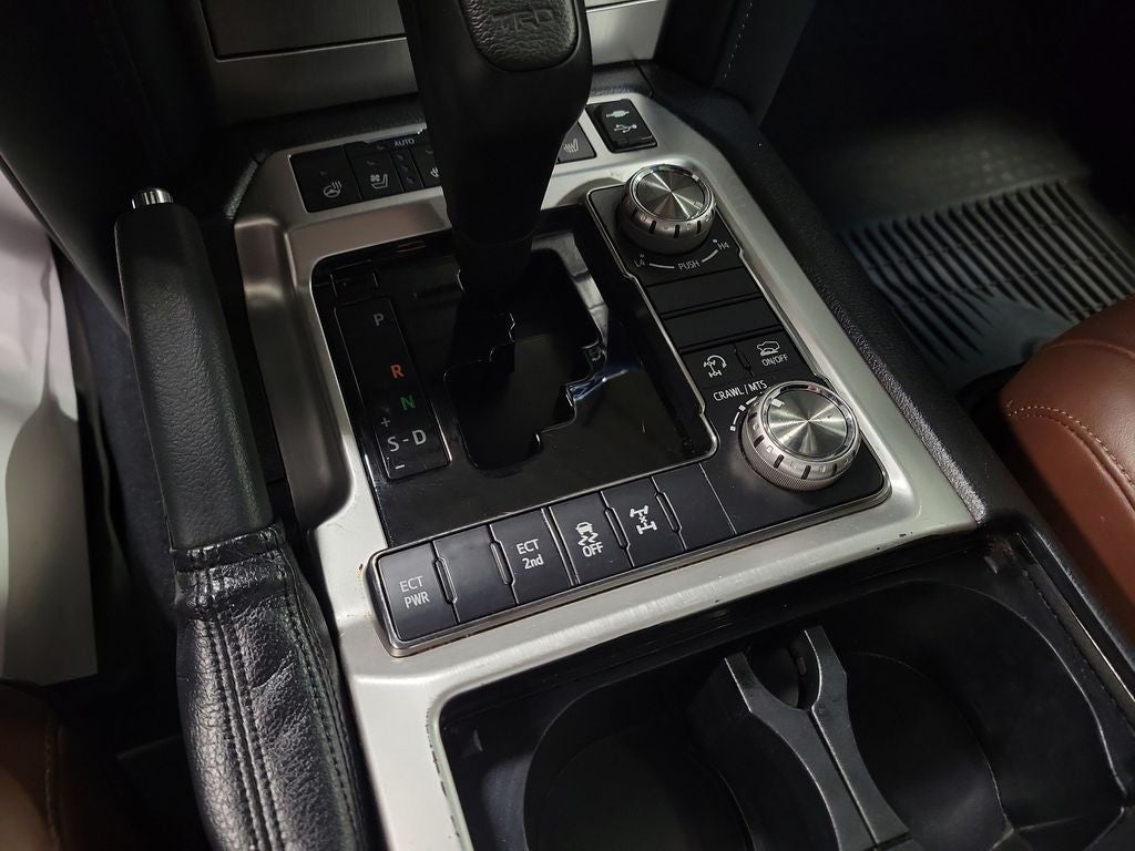 2018 Toyota Land Cruiser Base