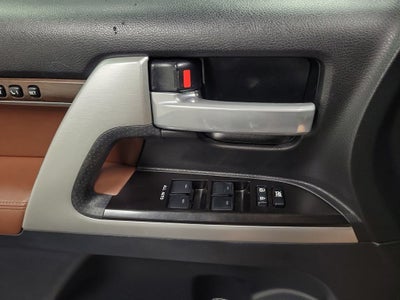 2018 Toyota Land Cruiser Base