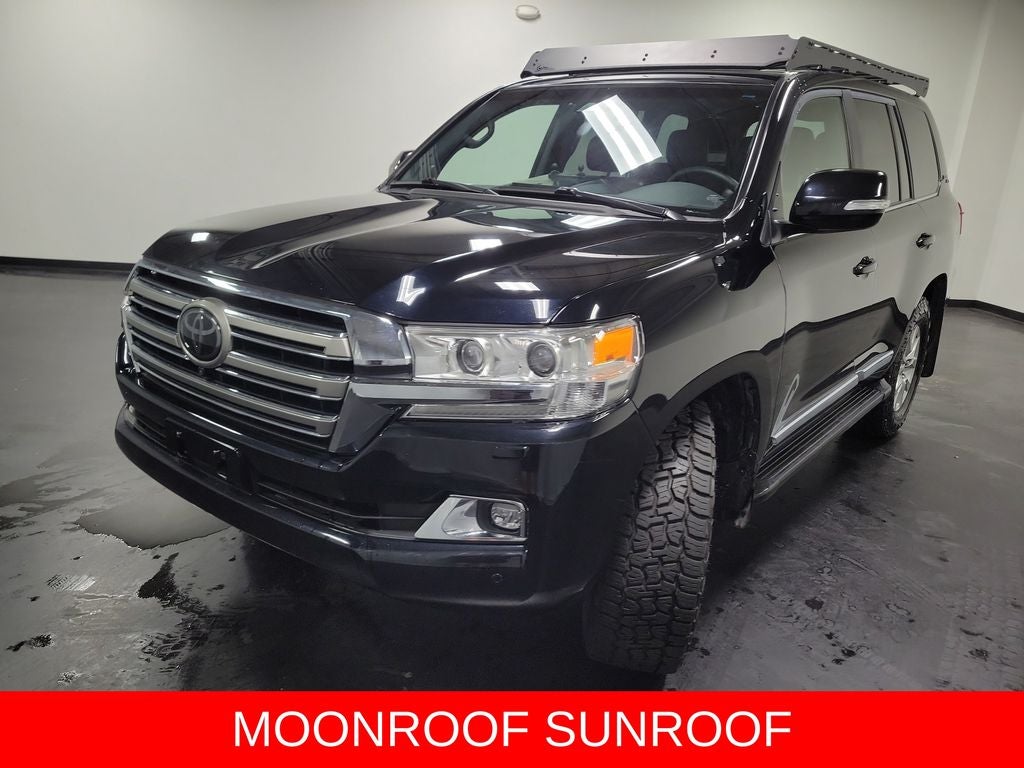 2018 Toyota Land Cruiser Base