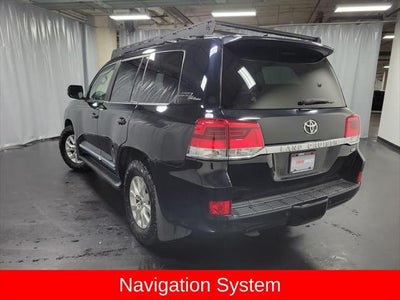 2018 Toyota Land Cruiser Base