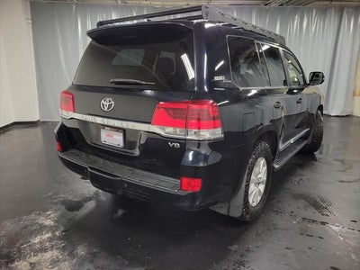 2018 Toyota Land Cruiser Base
