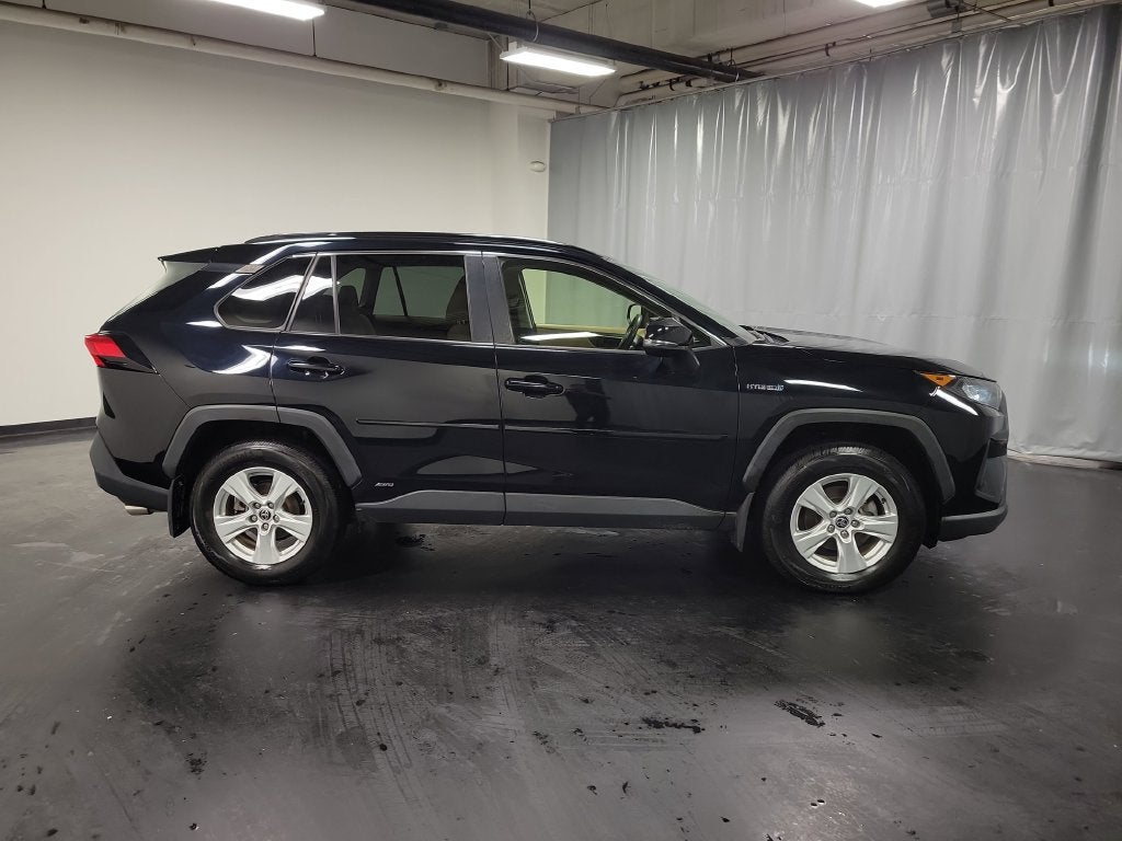 2021 Toyota RAV4 Hybrid LE