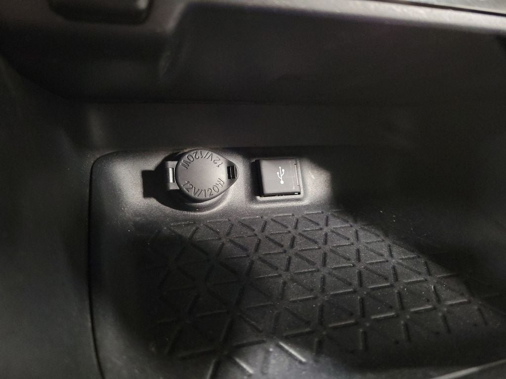 2020 Toyota RAV4 Hybrid LE