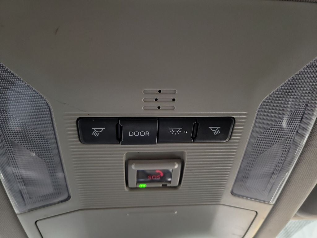 2020 Toyota RAV4 Hybrid LE