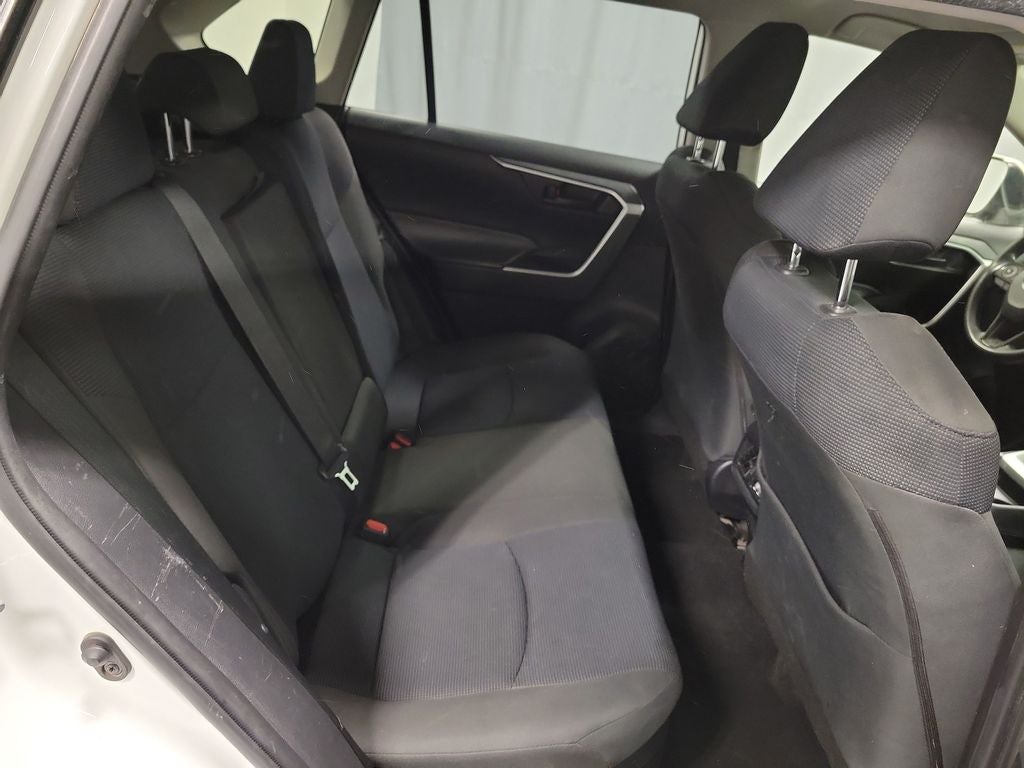 2020 Toyota RAV4 Hybrid LE