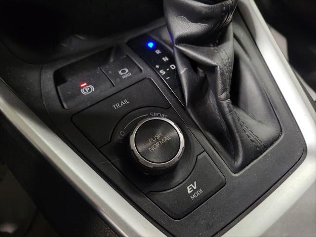 2020 Toyota RAV4 Hybrid LE