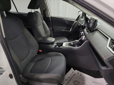 2020 Toyota RAV4 Hybrid LE