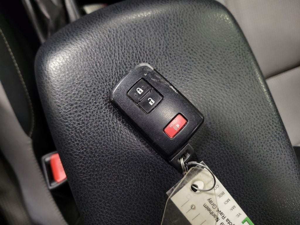 2017 Toyota RAV4 Hybrid XLE