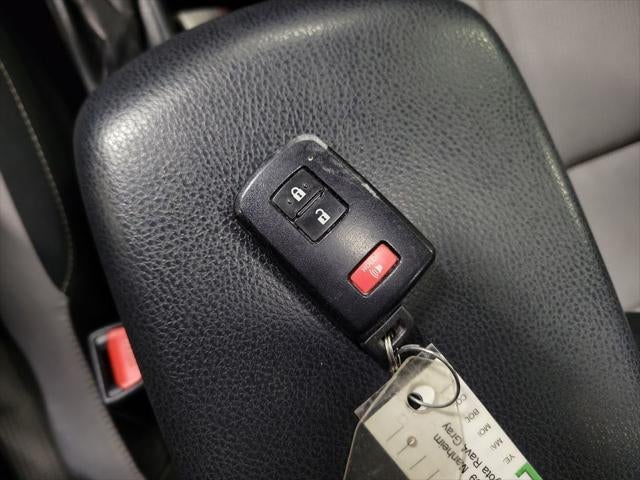 2017 Toyota RAV4 Hybrid XLE
