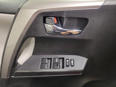 2017 Toyota RAV4 Hybrid XLE