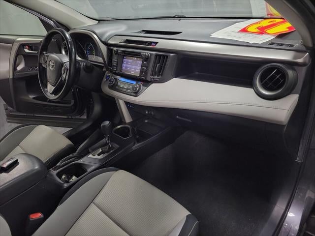 2017 Toyota RAV4 Hybrid XLE