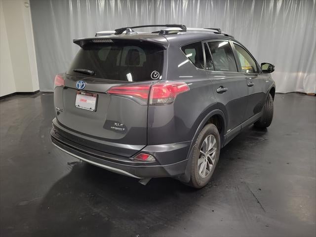 2017 Toyota RAV4 Hybrid XLE